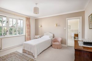 Photo 19- click for photo gallery